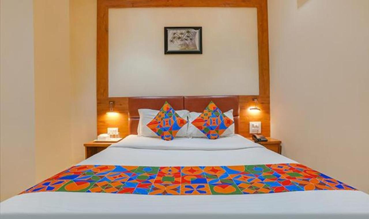 Hotel Fabexpress Colaba Grand Bombaj Exteriér fotografie