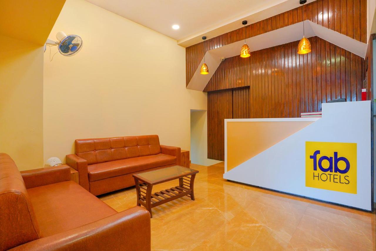 Hotel Fabexpress Colaba Grand Bombaj Exteriér fotografie