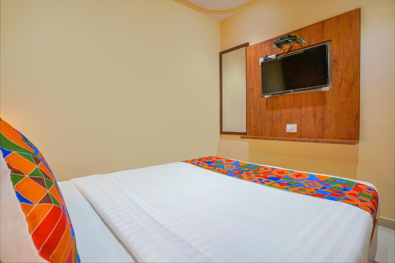 Hotel Fabexpress Colaba Grand Bombaj Exteriér fotografie
