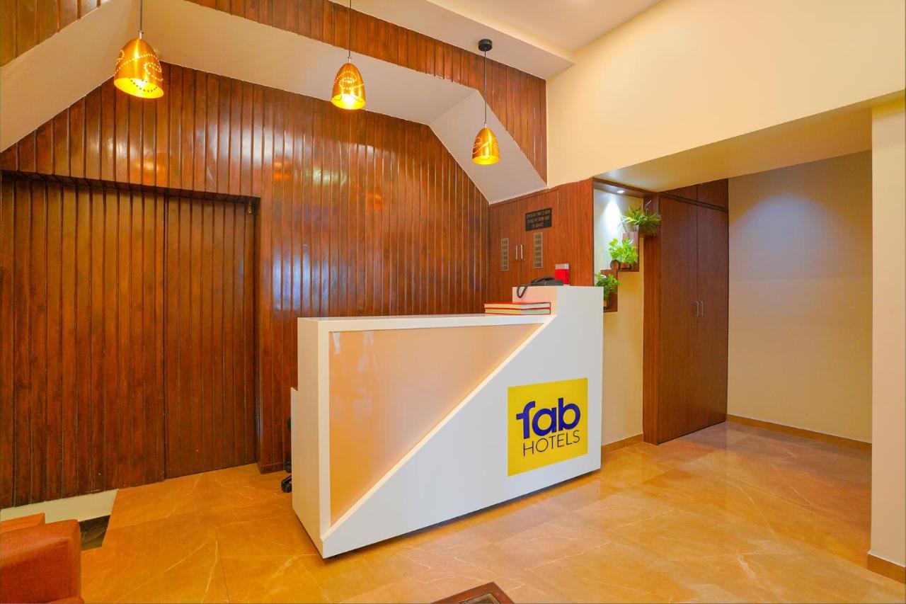 Hotel Fabexpress Colaba Grand Bombaj Exteriér fotografie