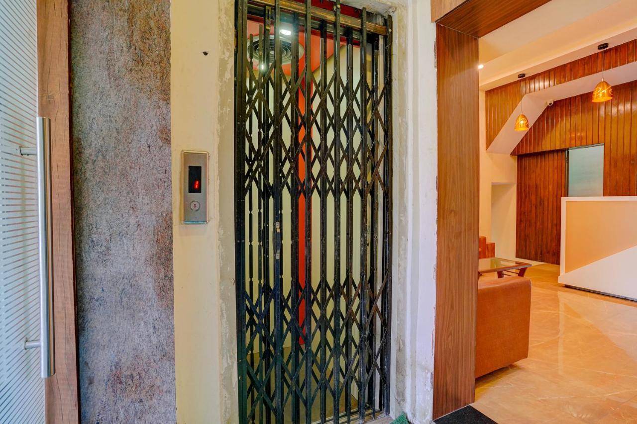 Hotel Fabexpress Colaba Grand Bombaj Exteriér fotografie